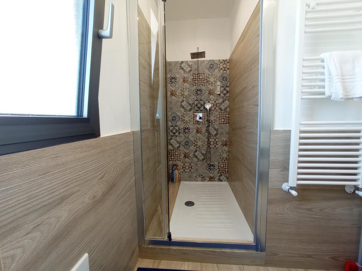 Sicily Rooms Appartamenti คารินิ ภายนอก รูปภาพ