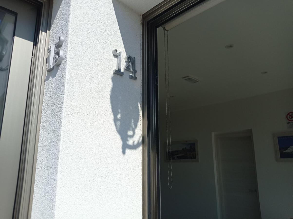 Sicily Rooms Appartamenti คารินิ ภายนอก รูปภาพ