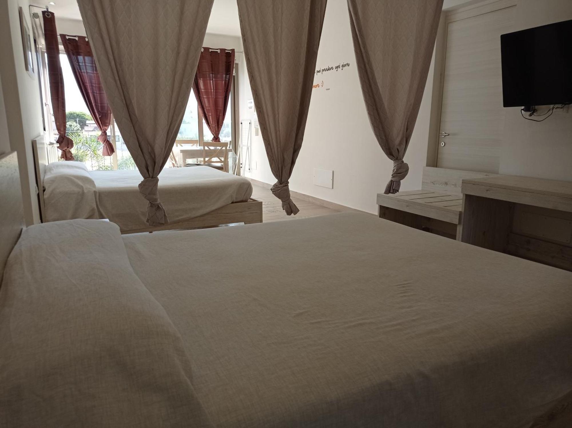 Sicily Rooms Appartamenti คารินิ ห้อง รูปภาพ